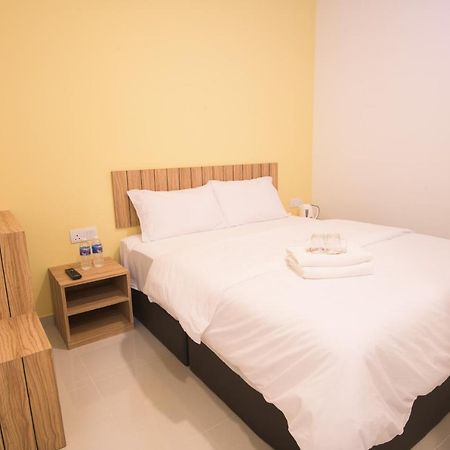 Ltl Guesthouse Johor Bahru Dış mekan fotoğraf