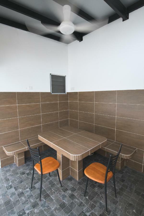 Ltl Guesthouse Johor Bahru Dış mekan fotoğraf